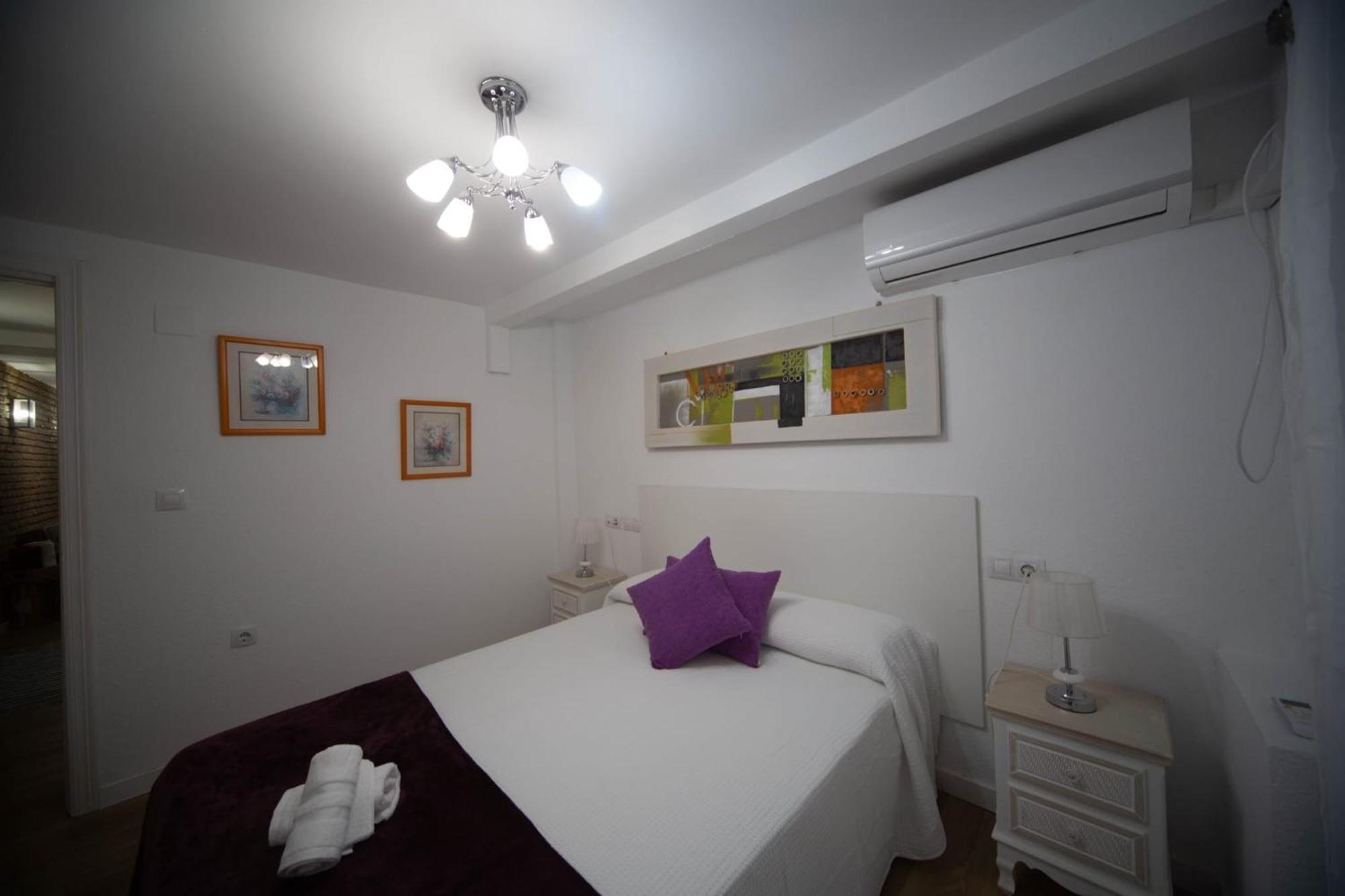 Santa Catalina Center Apartment Sevilla Exteriör bild